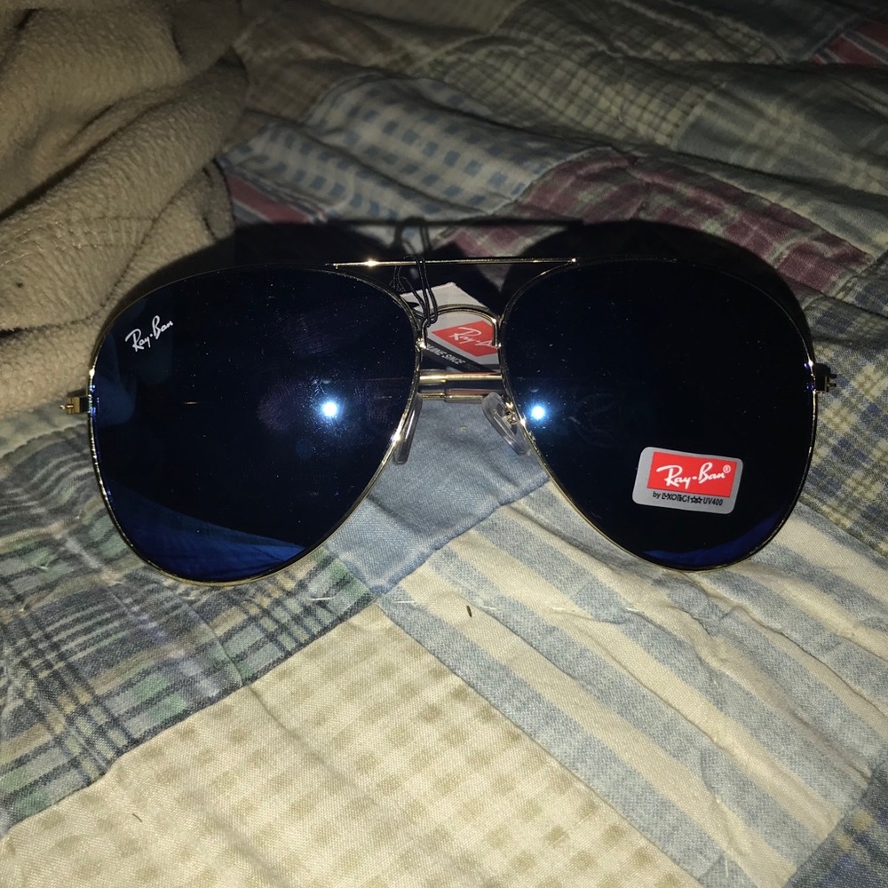 Ray•Ban glasses